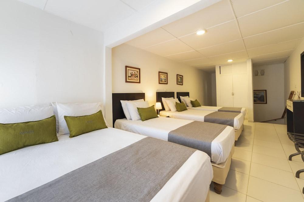 Ayenda Virrey 76 Hotel 3*